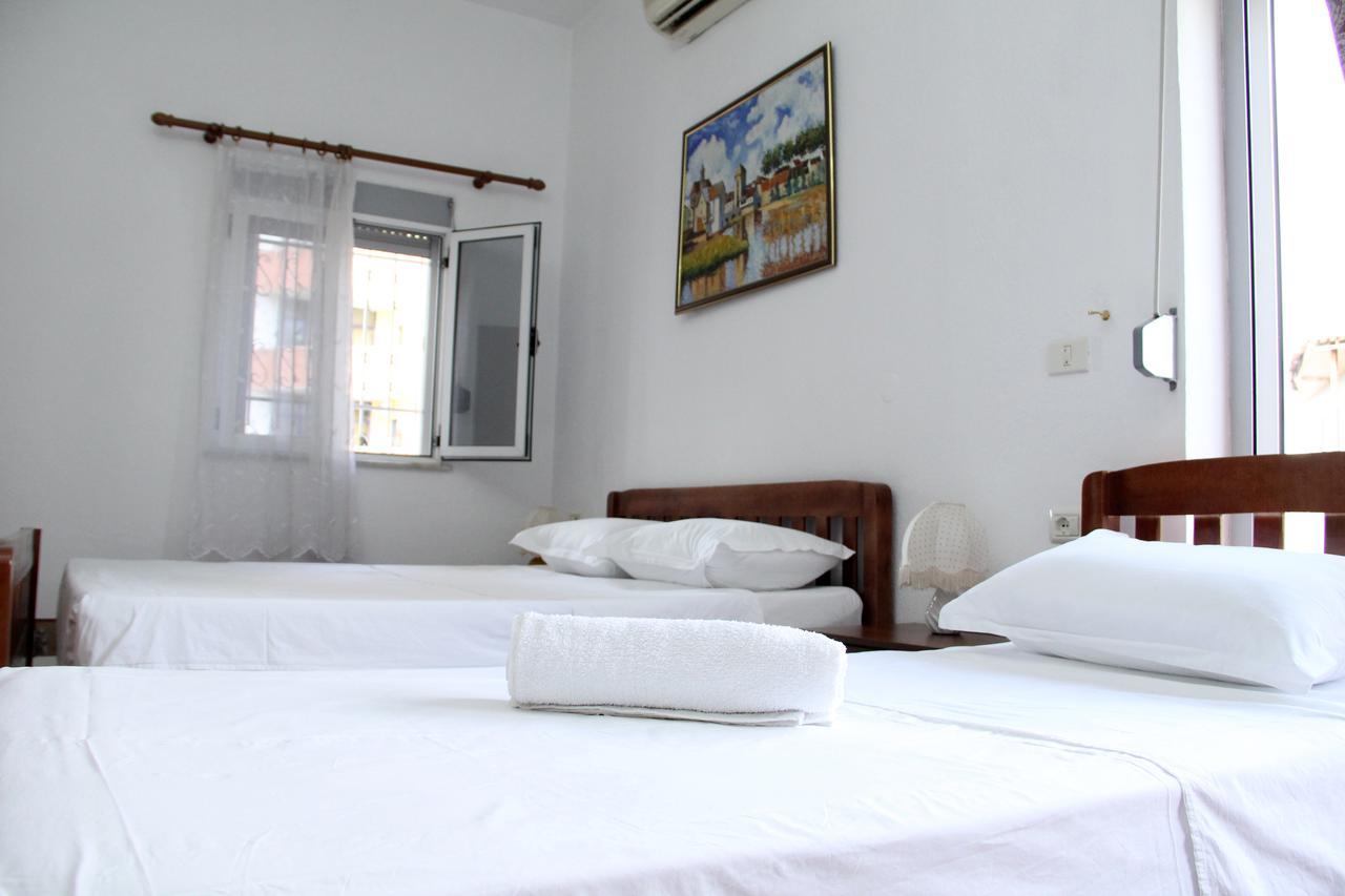 Hotel Italia Tirana Exterior photo